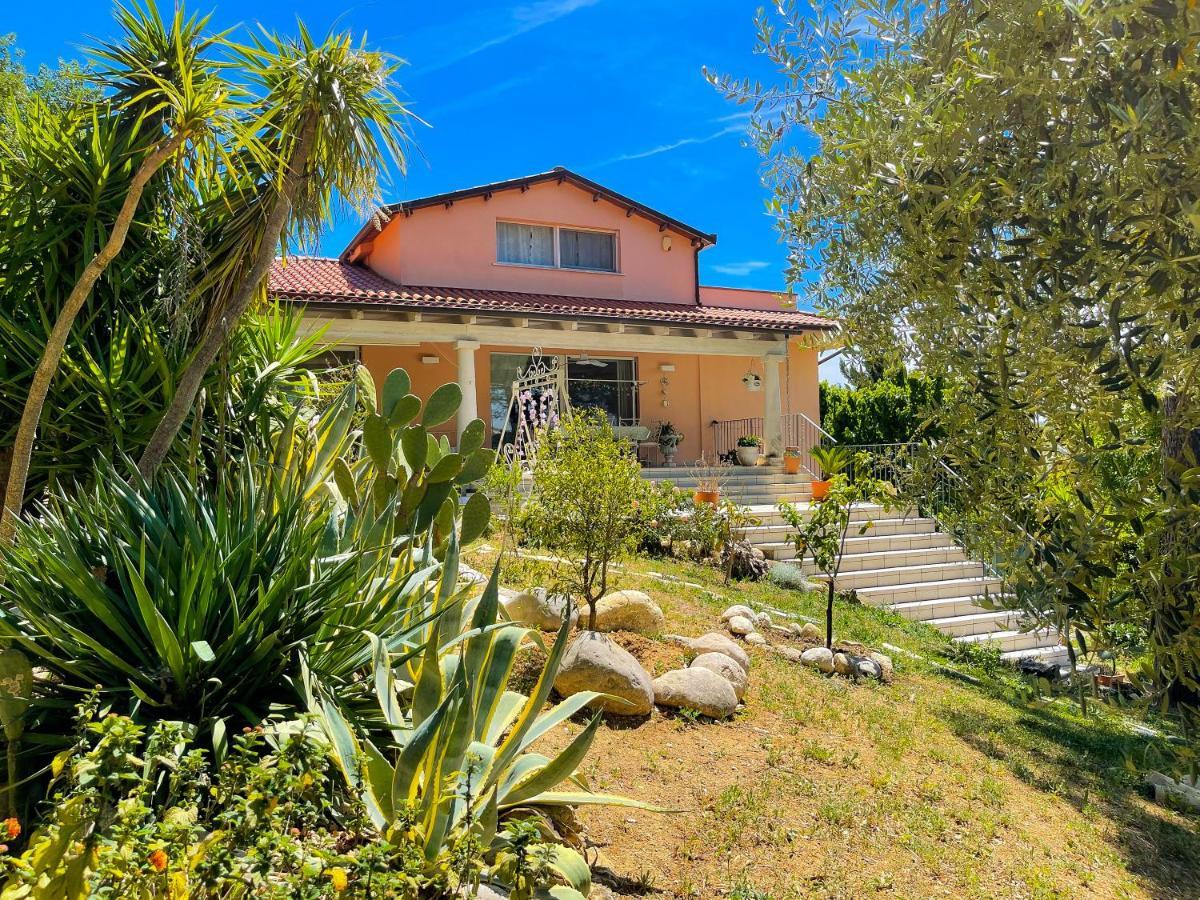 Villa Carlotta Torrevecchia Teatina Extérieur photo